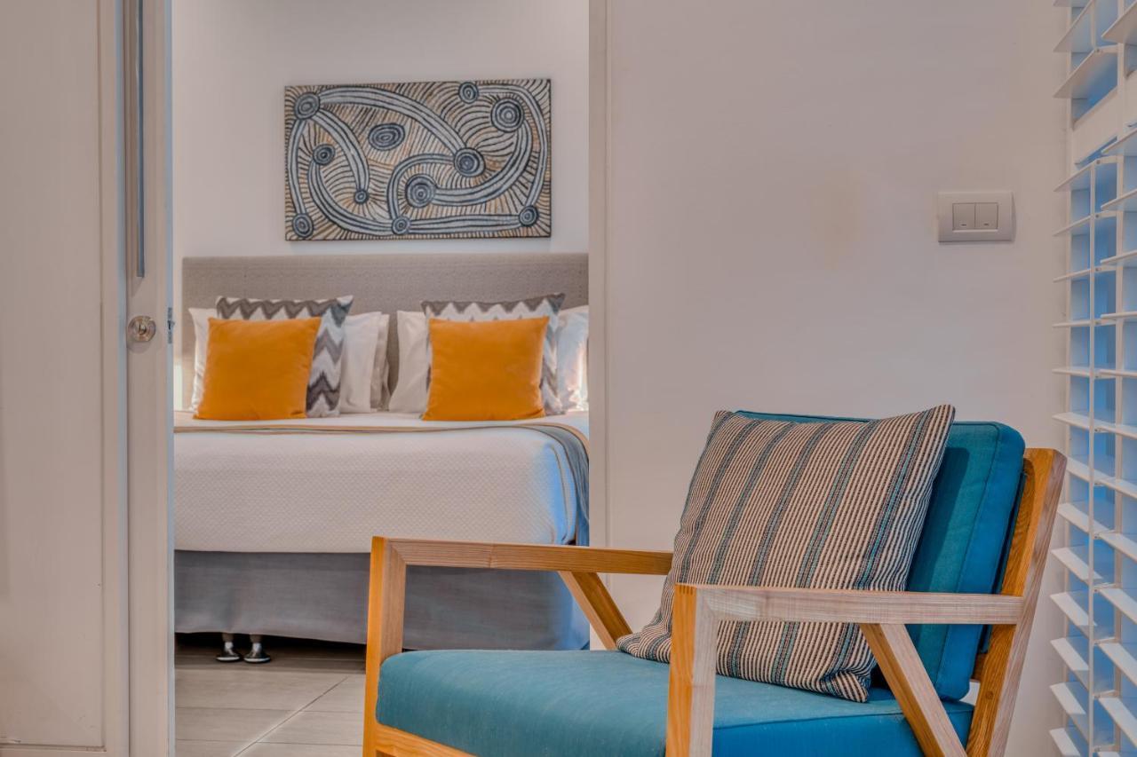 Coconut Grove Aparthotel Port Douglas Exteriör bild